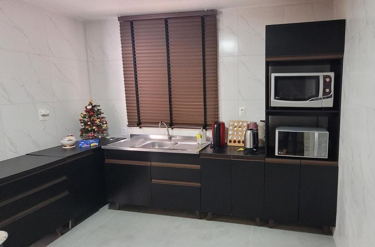 Casa Da Sil Com Garagem, Ar, Wifi, Perto Expocentro Сasa de vacaciones
